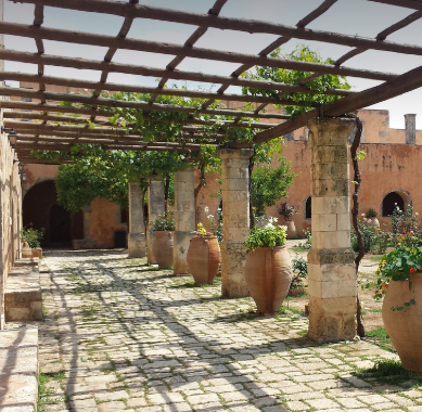20 Tuscan Style Patio Ideas
